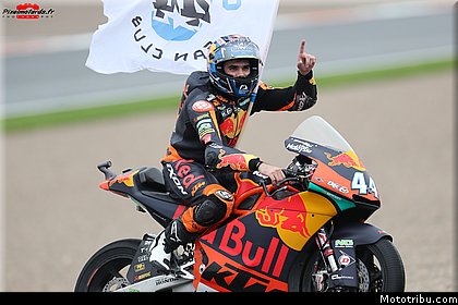 moto2_0191_les_photos_des_grands_prix_wallpapers_pixelmotards_patrick_olombel_valencia_2018.jpg