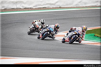 moto3_0007_les_photos_des_grands_prix_wallpapers_pixelmotards_patrick_olombel_valencia_2018.jpg