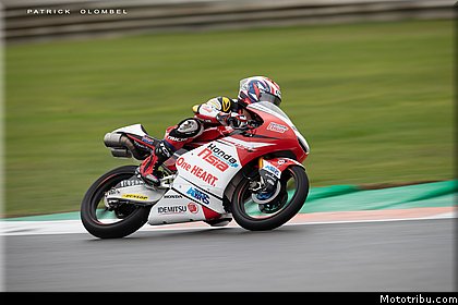 moto3_0020_les_photos_des_grands_prix_wallpapers_pixelmotards_patrick_olombel_valencia_2018.jpg
