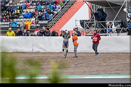moto3_0028_les_photos_des_grands_prix_wallpapers_pixelmotards_patrick_olombel_valencia_2018.jpg