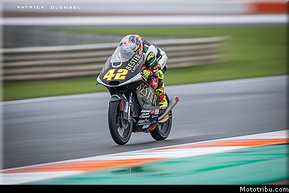 moto3_0031_les_photos_des_grands_prix_wallpapers_pixelmotards_patrick_olombel_valencia_2018.jpg