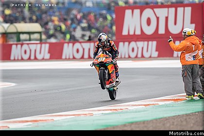 moto3_0042_les_photos_des_grands_prix_wallpapers_pixelmotards_patrick_olombel_valencia_2018.jpg