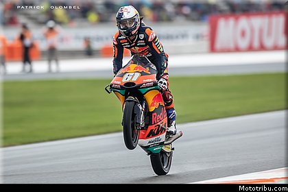 moto3_0043_les_photos_des_grands_prix_wallpapers_pixelmotards_patrick_olombel_valencia_2018.jpg