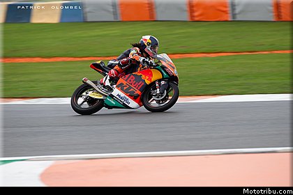 moto3_0053_les_photos_des_grands_prix_wallpapers_pixelmotards_patrick_olombel_valencia_2018.jpg