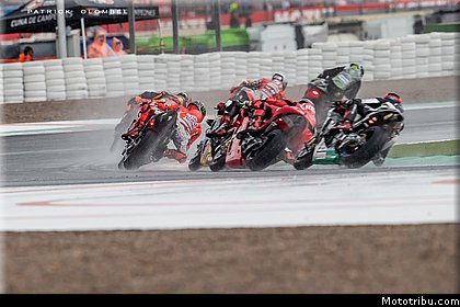 motogp_0028_les_photos_des_grands_prix_wallpapers_pixelmotards_patrick_olombel_valencia_2018.jpg