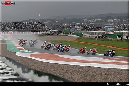 motogp_0049_les_photos_des_grands_prix_wallpapers_pixelmotards_patrick_olombel_valencia_2018.jpg