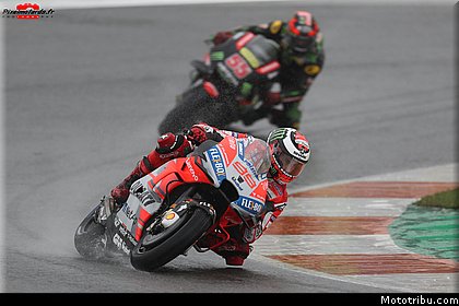 motogp_0072_les_photos_des_grands_prix_wallpapers_pixelmotards_patrick_olombel_valencia_2018.jpg
