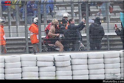 motogp_0171_les_photos_des_grands_prix_wallpapers_pixelmotards_patrick_olombel_valencia_2018.jpg