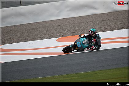 0105 grille de depart photos wallpapers pixelmotards patrick olombel moto2 2018 valencia.jpg