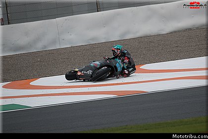 0121 grille de depart photos wallpapers pixelmotards patrick olombel moto2 2018 valencia.jpg