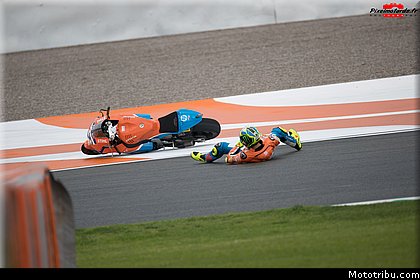 0145 grille de depart photos wallpapers pixelmotards patrick olombel moto2 2018 valencia.jpg