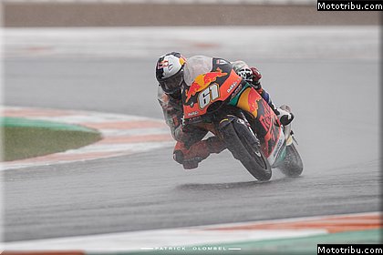 moto2 0011 vendredi essais libres photos hd wallpapers pixelmotards patrick olombel valencia 2018.jpg