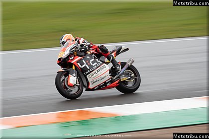 moto2 0021 vendredi essais libres photos hd wallpapers pixelmotards patrick olombel valencia 2018.jpg