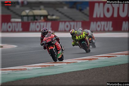 moto2 0038 vendredi essais libres photos hd wallpapers pixelmotards patrick olombel valencia 2018.jpg