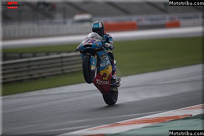 moto2 0125 vendredi essais libres photos hd wallpapers pixelmotards patrick olombel valencia 2018.jpg