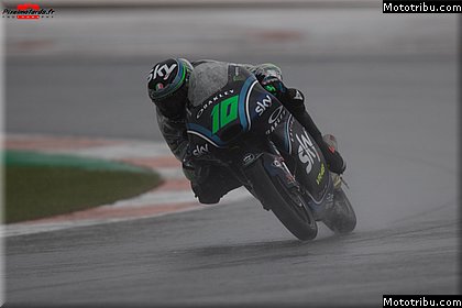 moto3 028 vendredi essais libres photos hd wallpapers pixelmotards patrick olombel valencia 2018.jpg