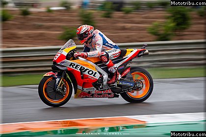 motogp 0005 vendredi essais libres photos hd wallpapers pixelmotards patrick olombel valencia 2018.jpg