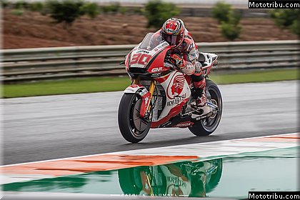 motogp 0014 vendredi essais libres photos hd wallpapers pixelmotards patrick olombel valencia 2018.jpg