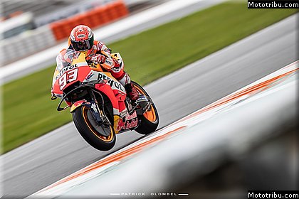 motogp 0054 vendredi essais libres photos hd wallpapers pixelmotards patrick olombel valencia 2018.jpg