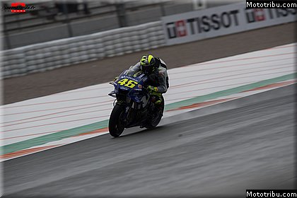 motogp 0082 vendredi essais libres photos hd wallpapers pixelmotards patrick olombel valencia 2018.jpg