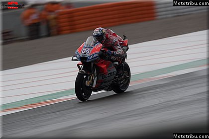 motogp 0094 vendredi essais libres photos hd wallpapers pixelmotards patrick olombel valencia 2018.jpg