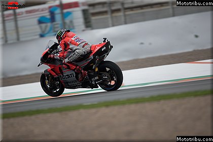 motogp 0119 vendredi essais libres photos hd wallpapers pixelmotards patrick olombel valencia 2018.jpg