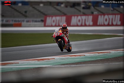 motogp 0148 vendredi essais libres photos hd wallpapers pixelmotards patrick olombel valencia 2018.jpg