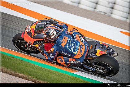 0023_tests_2019_motogp_valencia_2018.jpg