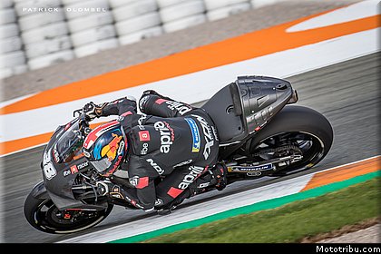 0025_tests_2019_motogp_valencia_2018.jpg