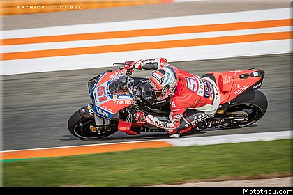 0033_tests_2019_motogp_valencia_2018.jpg