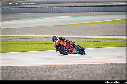 0036_tests_2019_motogp_valencia_2018.jpg