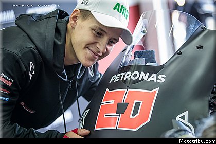 0060_tests_2019_motogp_valencia_2018.jpg