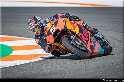 0061_tests_2019_motogp_valencia_2018.jpg