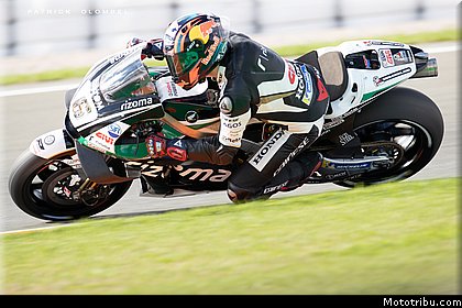 0074_tests_2019_motogp_valencia_2018.jpg