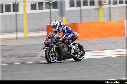 0083_tests_2019_motogp_valencia_2018.jpg