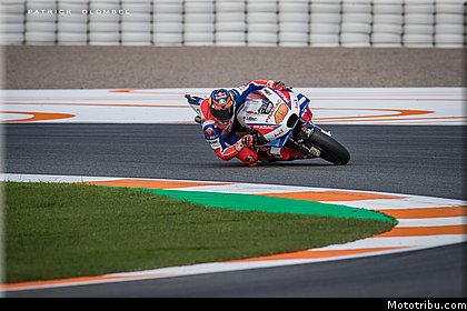 0102_tests_2019_motogp_valencia_2018.jpg