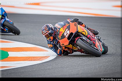 0155_tests_2019_motogp_valencia_2018.jpg