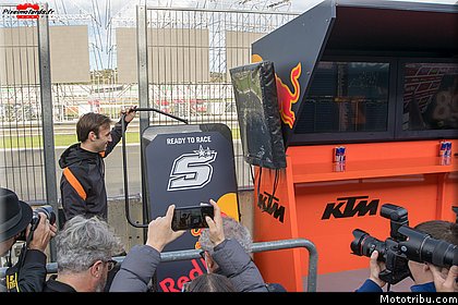 0179_tests_2019_motogp_valencia_2018.jpg