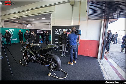0189_tests_2019_motogp_valencia_2018.jpg