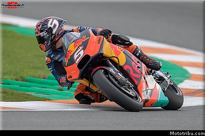 0235_tests_2019_motogp_valencia_2018.jpg