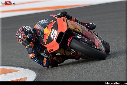 0236_tests_2019_motogp_valencia_2018.jpg