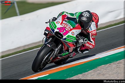 0248_tests_2019_motogp_valencia_2018.jpg