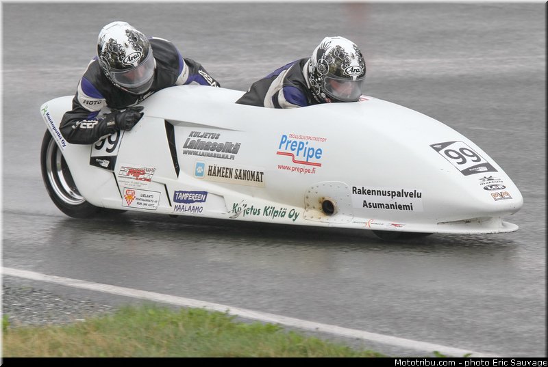 makula_asumaniemi_02_sidecar_2012_allemagne_schleiz