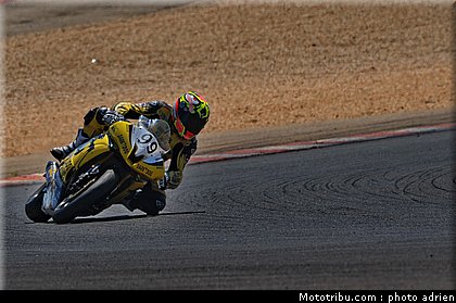 fsbk_supersport_four_1_ledenon_juin_2011.JPG