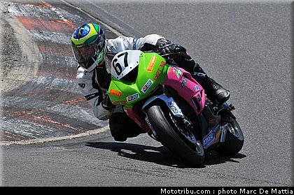 fsbk_pirelli_600_cadoret_2_ledenon_juin_2011.JPG