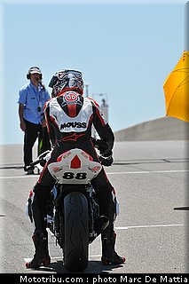 fsbk_pirelli_600_marchal_1_ledenon_juin_2011.JPG