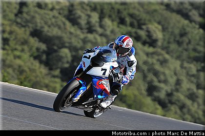 fsbk_sbk_gimbert_5_ledenon_juin_2011.JPG