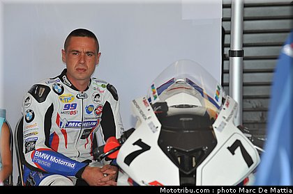 fsbk_sbk_gimbert_8_ledenon_juin_2011.JPG