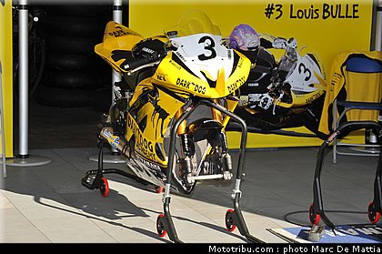 fsbk_supersport_bulle_2_ledenon_juin_2011.JPG