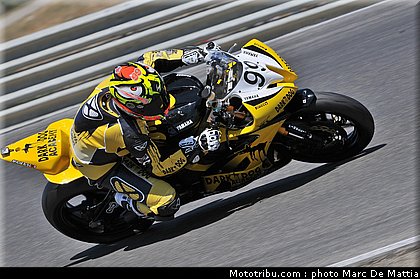 fsbk_supersport_four_2_ledenon_juin_2011.JPG